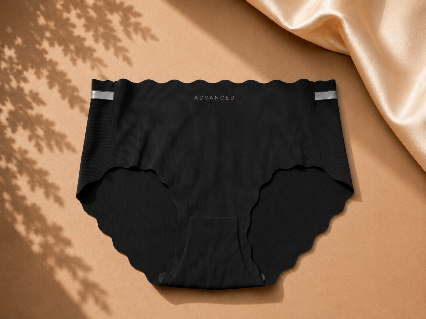 Seamless Scalloped Ribbed Panty